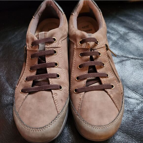 Earth origins DARK BROWN 10W Netta Round Toe Casual Lace-up Sneakers - Picture 6 of 10